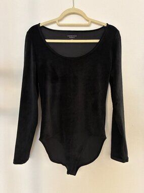 American Eagle Black Velvet Long Sleeve Scoop Neck Bodysuit Size L
